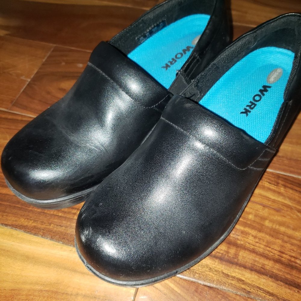 WOMEN'S DR SCHOLL'S WORK NURSE SHOES